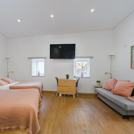 New! House With Hot Tub By Douro River & Iconic Bridge