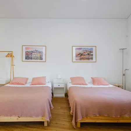 New! House With Hot Tub By Douro River & Iconic Bridge Сasa de vacaciones *