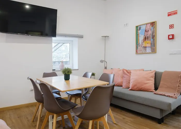 New! House With Hot Tub By Douro River & Iconic Bridge