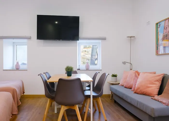 Сasa de vacaciones New! House With Hot Tub By Douro River & Iconic Bridge